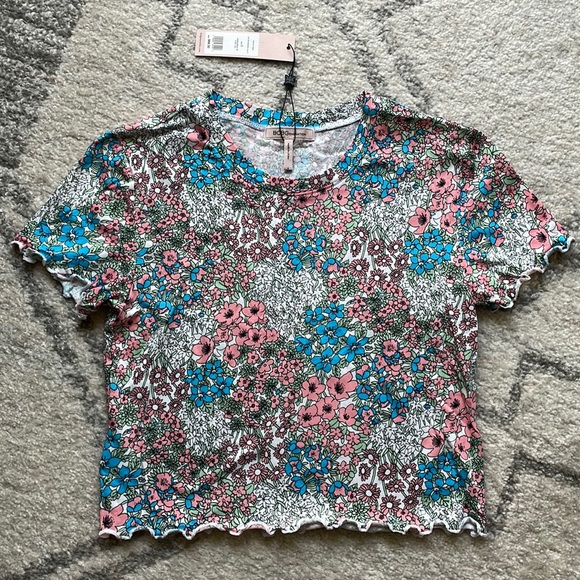 NWT- BCBGeneration Floral T-Shirt - Picture 3 of 7